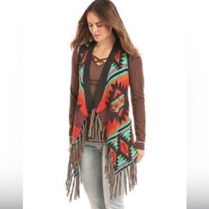 Powder River Outfitters by‎ Panhandle Slim Aztec fringed vest. Size small.